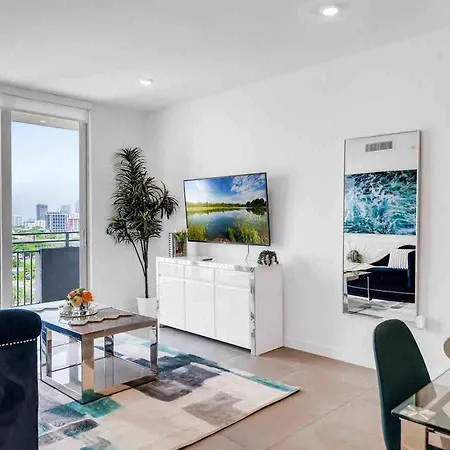 Amazing 3 Bed Unit In Dwntwn Miami With Free Parking Apartment Exterior photo